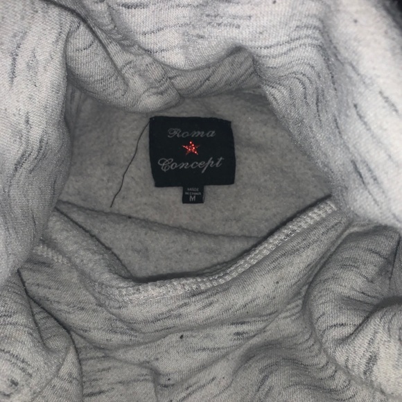 Pink turtle neck hoodie - Picture 2 of 2